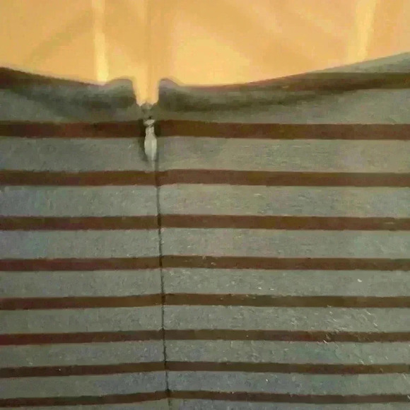 Old Navy fit and flare dress. Size Large. Green and black stripes. Never worn. - Picture 4 of 5